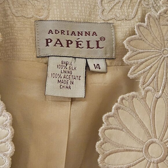 Adrianna Papell 100% Silk creme pearl shimmer Formal Special Occasion Suit 14 - Picture 8 of 16
